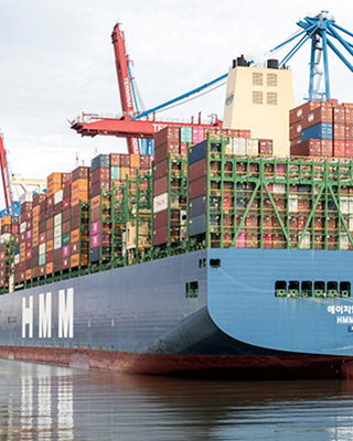  Partenariats avec des transporteurs premium et services maritimes de pointe 